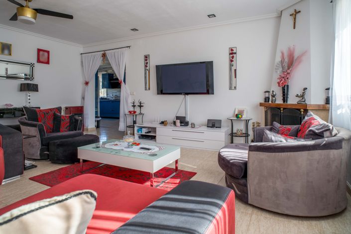 Image No.48-3 Bed Villa for sale