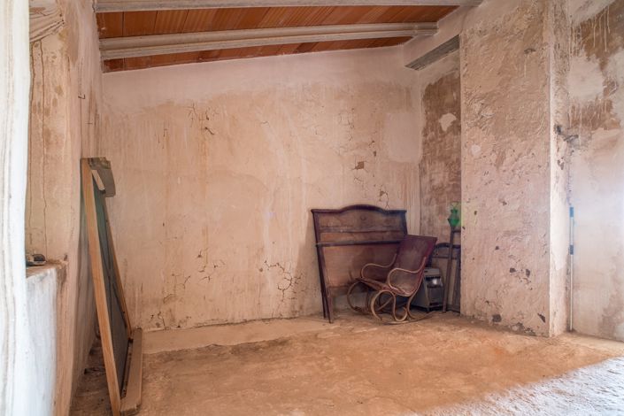 Image No.13-3 Bed Townhouse for sale