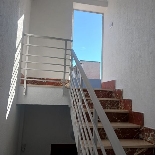 Image No.41-6 Bed Townhouse for sale