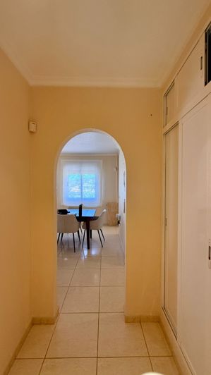 Image No.23-5 Bed Country House for sale