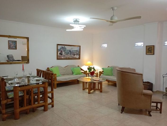 Image No.27-4 Bed Country House for sale