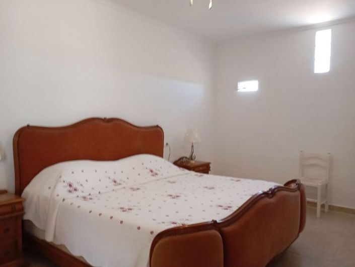 Image No.37-4 Bed Country House for sale