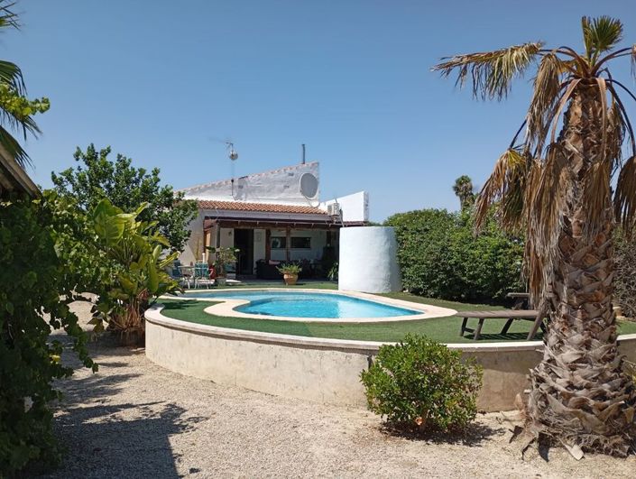 Image No.40-4 Bed Country House for sale
