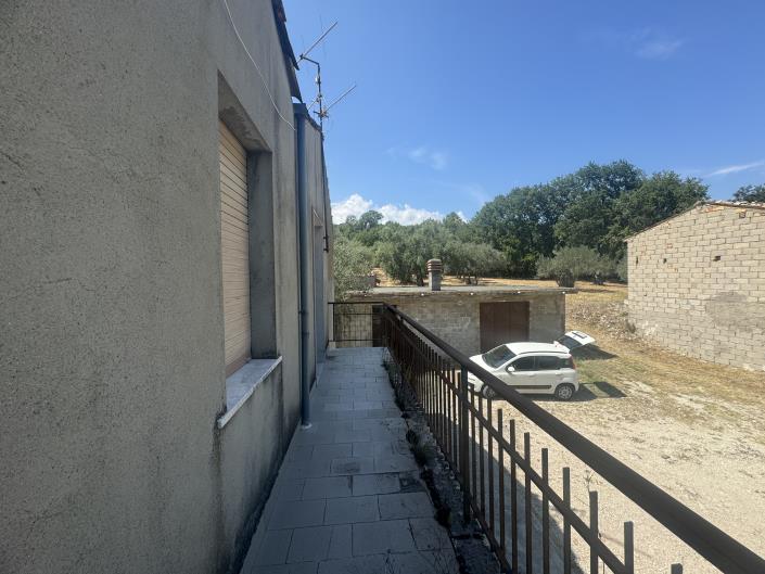 Image No.26-4 Bed House for sale