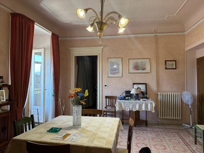 Image No.5-3 Bed Apartment for sale