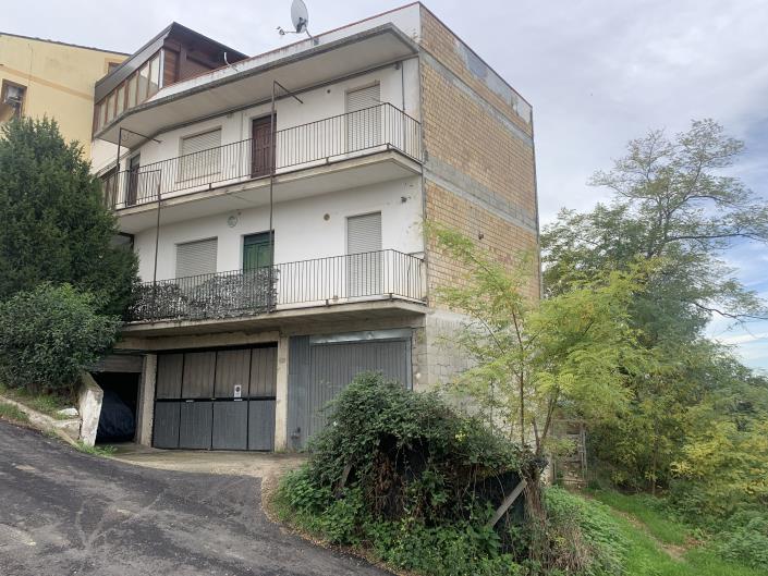 Image No.57-5 Bed Property for sale