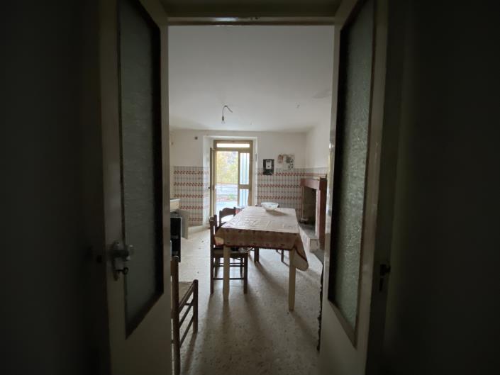 Image No.13-2 Bed Country House for sale