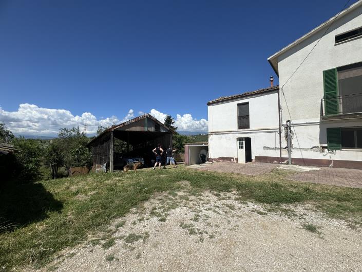 Image No.58-Ferme de 3 chambres à vendre à Lanciano
