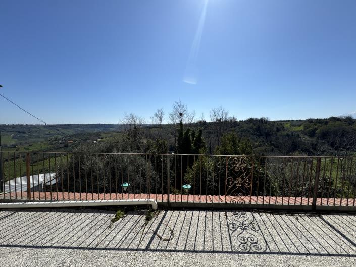 Image No.18-Villa for sale
