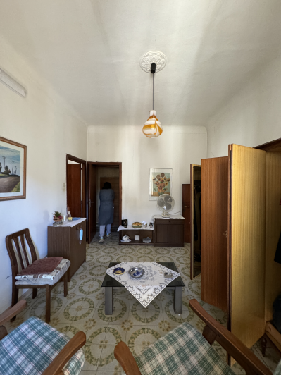 Image No.23-2 Bed Townhouse for sale