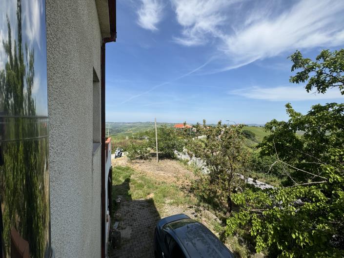 Image No.28-3 Bed Country House for sale