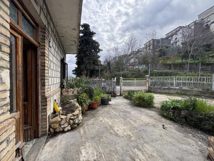 Image No.5-3 Bed Villa / Detached for sale