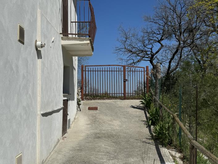Image No.40-3 Bed Villa / Detached for sale
