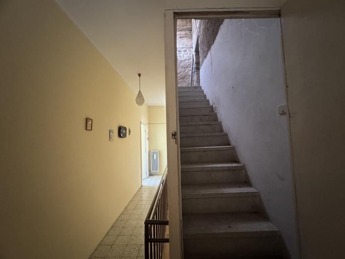 Image No.24-3 Bed Townhouse for sale