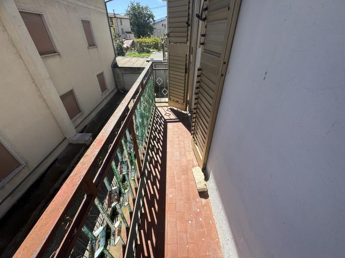 Image No.32-3 Bed Townhouse for sale