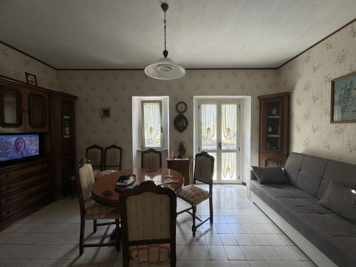 Image No.12-3 Bed Apartment for sale