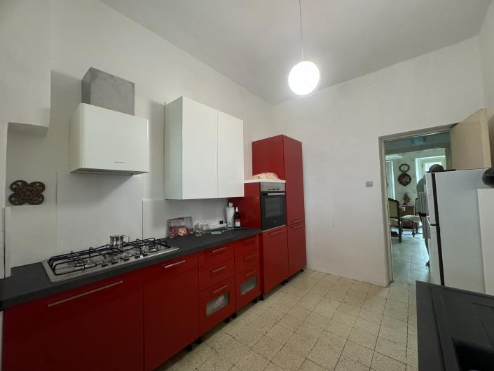 Image No.7-3 Bed Apartment for sale