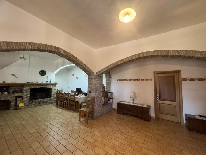 Image No.24-Villa / Détaché de 4 chambres à vendre