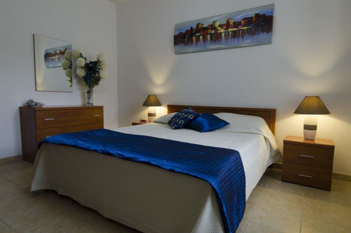 Image No.17-5 Bed Villa / Detached for sale