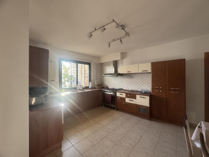 Image No.20-5 Bed Villa / Detached for sale