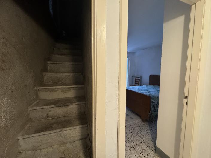 Image No.30-2 Bed Townhouse for sale