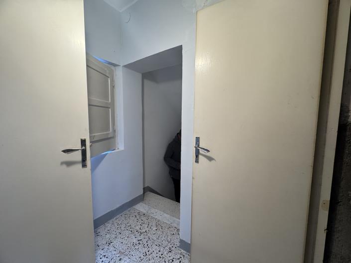 Image No.26-2 Bed Townhouse for sale