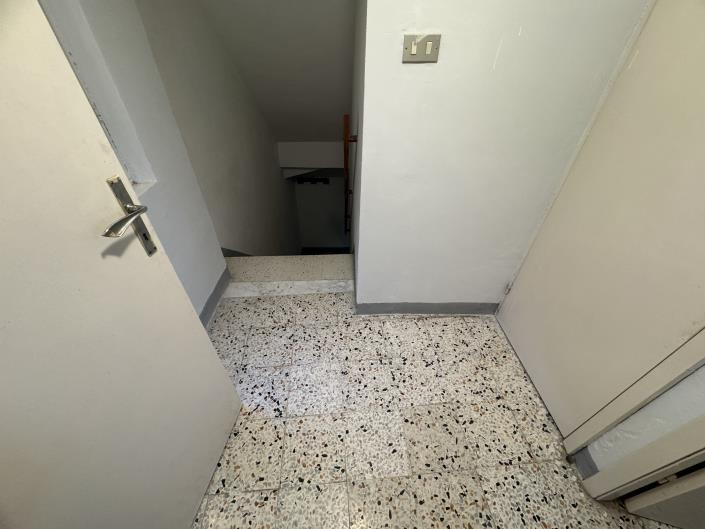 Image No.44-2 Bed Townhouse for sale