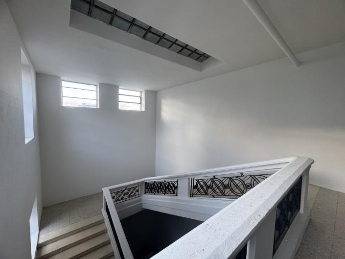 Image No.32-Apartment for sale
