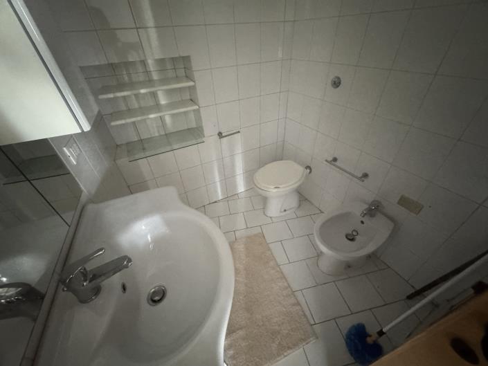 Image No.26-2 Bed Townhouse for sale