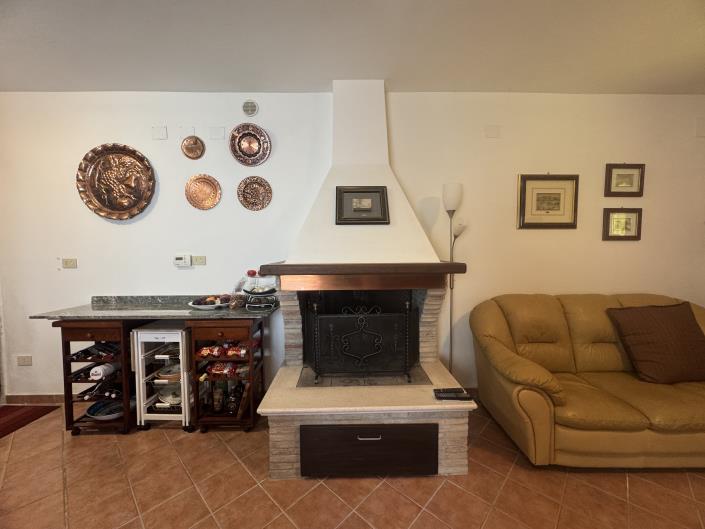 Image No.10-2 Bed Villa / Detached for sale