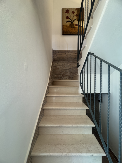 Image No.15-2 Bed Villa / Detached for sale