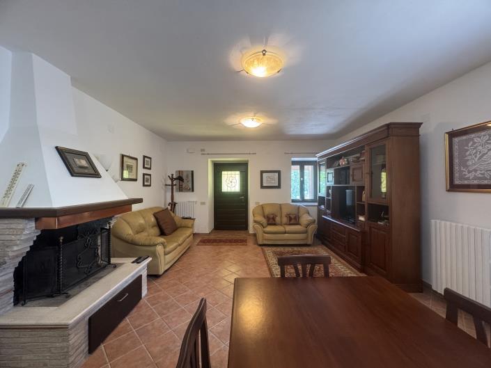 Image No.30-2 Bed Villa / Detached for sale