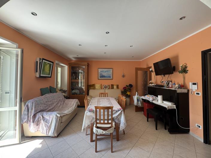 Image No.11-5 Bed Villa / Detached for sale