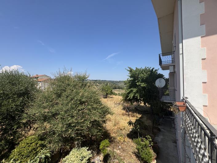 Image No.18-5 Bed Villa / Detached for sale