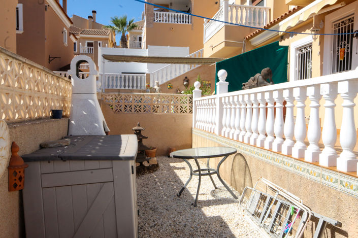Image No.20-2 Bed House for sale