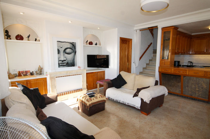 Image No.6-2 Bed House for sale
