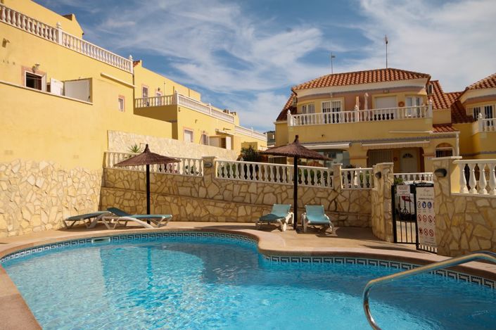 Image No.2-Casa con 4 dormitorios en venta
