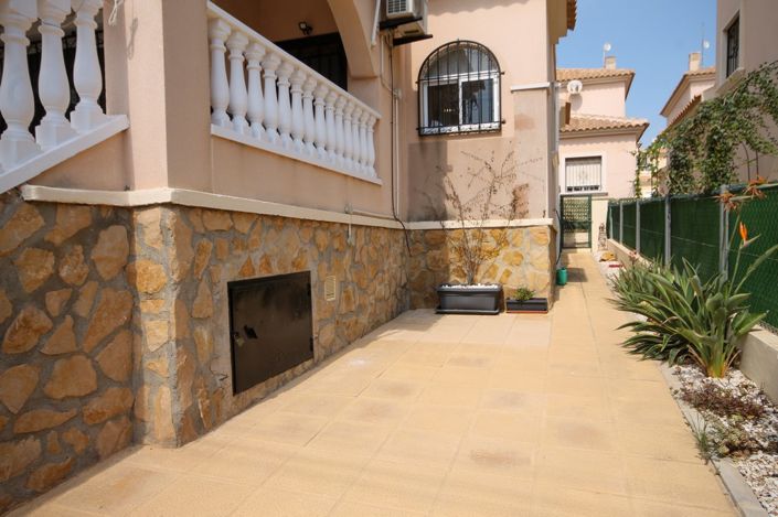 Image No.28-3 Bed Villa for sale
