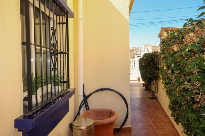 Image No.33-3 Bed Villa for sale
