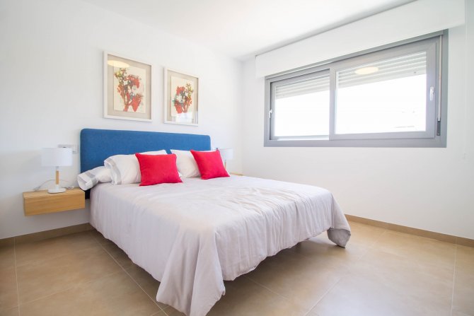 Image No.12-3 Bed Apartment for sale
