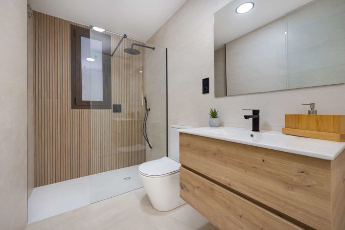Image No.22-3 Bed Apartment for sale