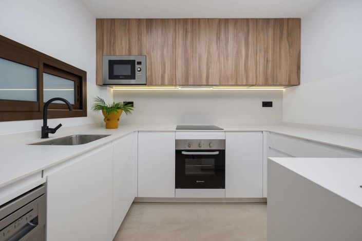 Image No.35-3 Bed Apartment for sale