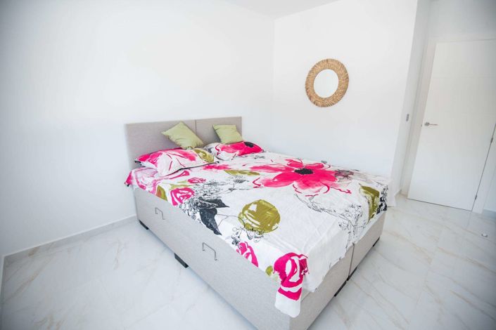 Image No.15-3 Bed Villa for sale