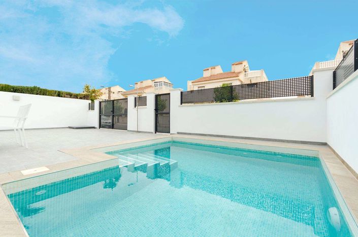 Image No.42-3 Bed Villa for sale