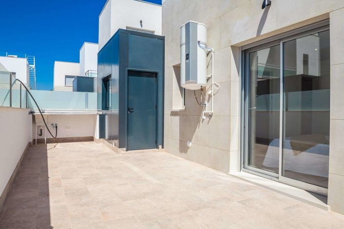 Image No.42-3 Bed Villa for sale