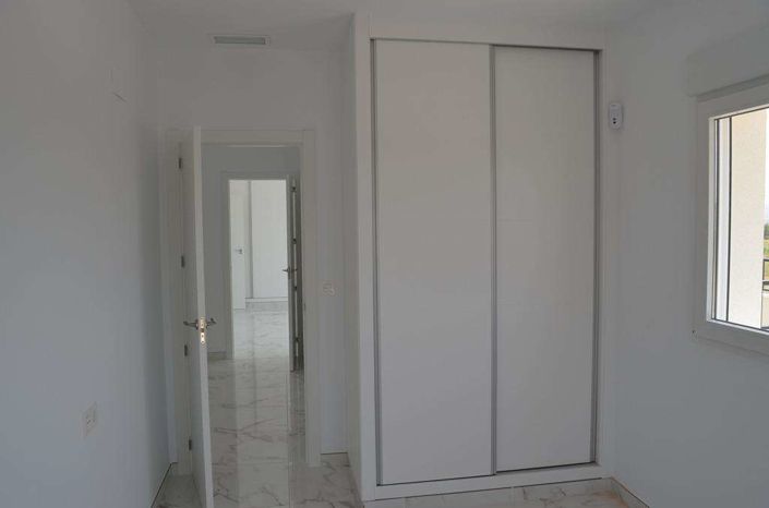 Image No.17-4 Bed Villa for sale
