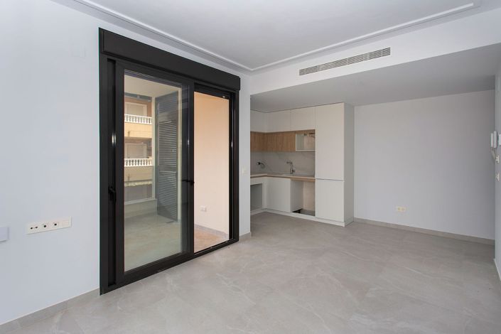 Image No.7-Appartement de 2 chambres à vendre à Torrevieja