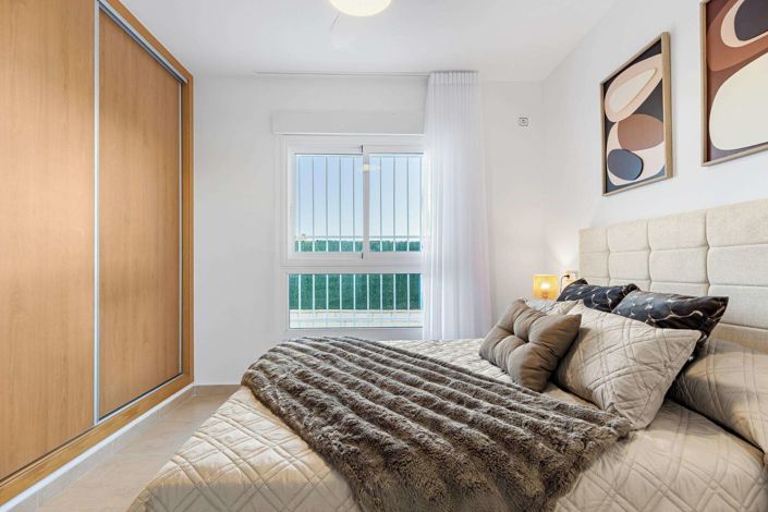 Image No.36-2 Bed Apartment for sale