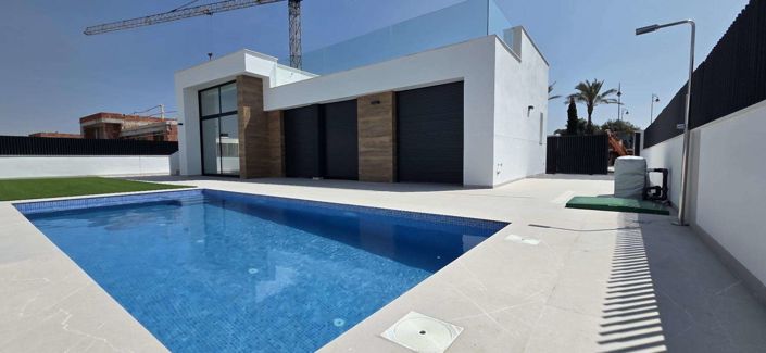 Image No.17-3 Bed Villa for sale