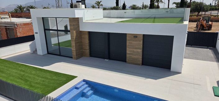 Image No.18-3 Bed Villa for sale